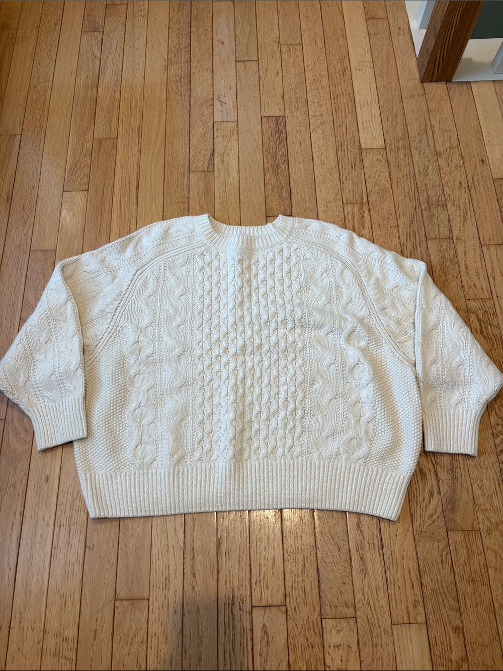 Universal Thread Cream Cable Crewneck Sweater